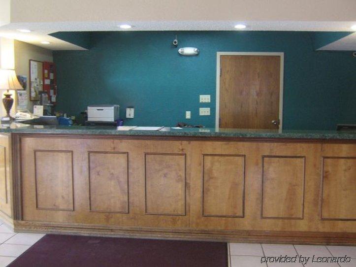 Americas Best Value Inn - Springfield / I-65 Battlefield Interior photo